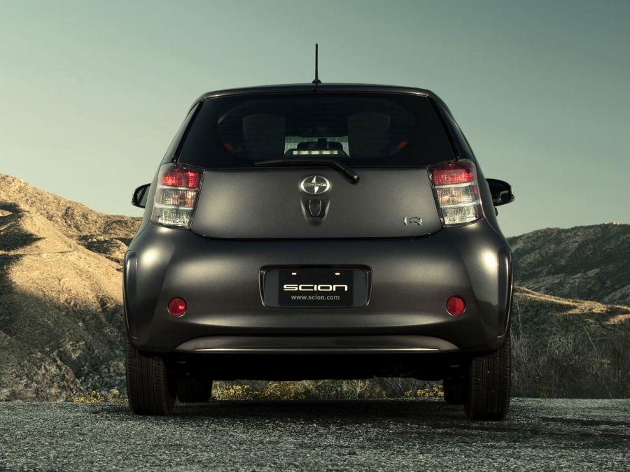  Scion iQ 2011 года  (фото 34 из 42)